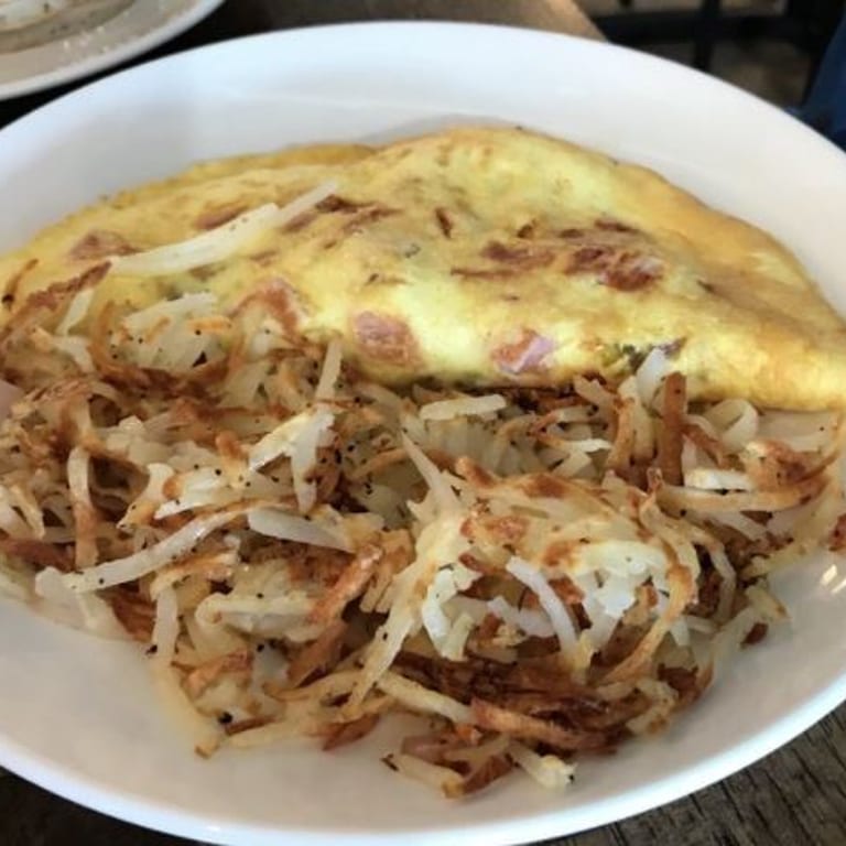 Delicious Omelet Options for Breakfast and Brunch